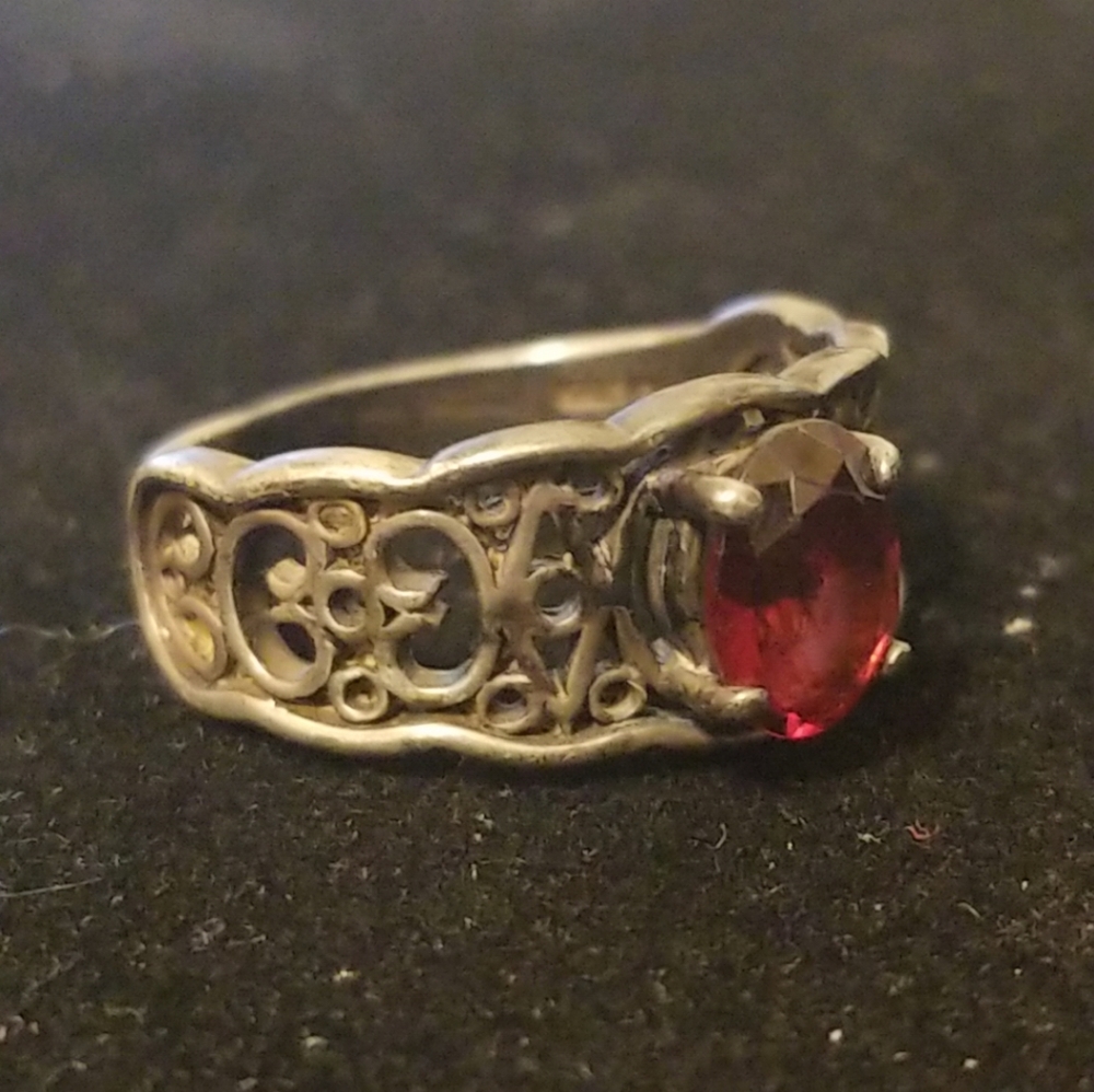STERLING SILVER Filagree Ring With Ruby Stone Setting
